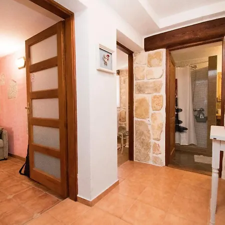 Sanja Appartement Pirovac
